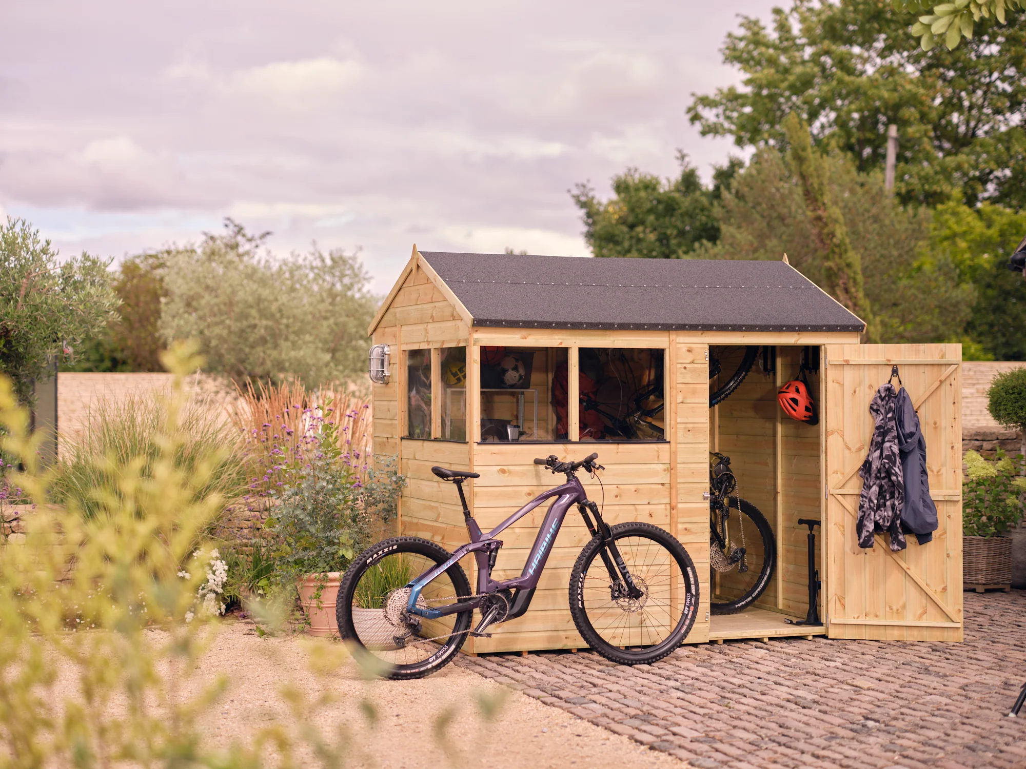 Elevate Your Outdoor Living Space